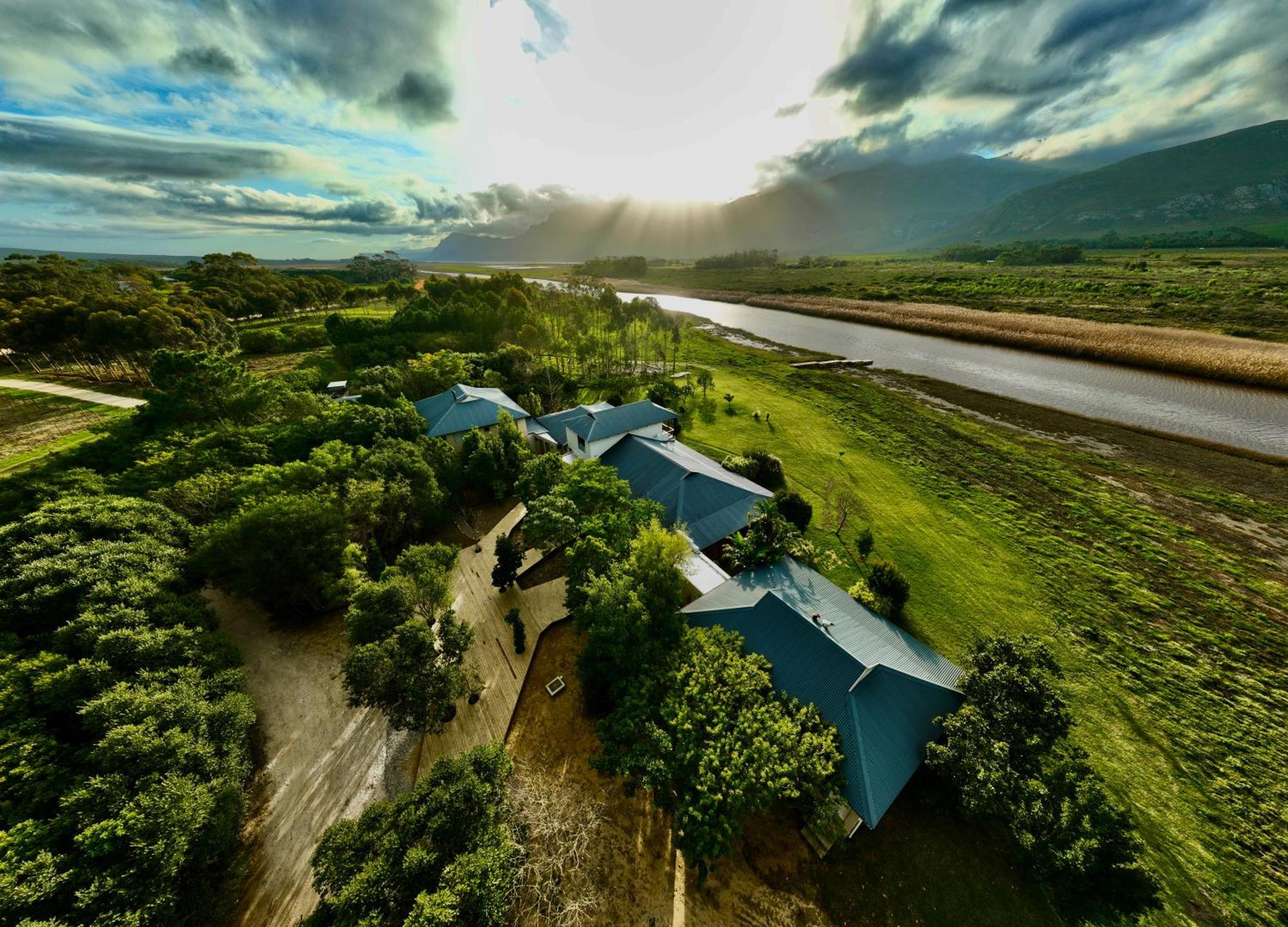 Springfontein River Lodge Stanford Exterior photo